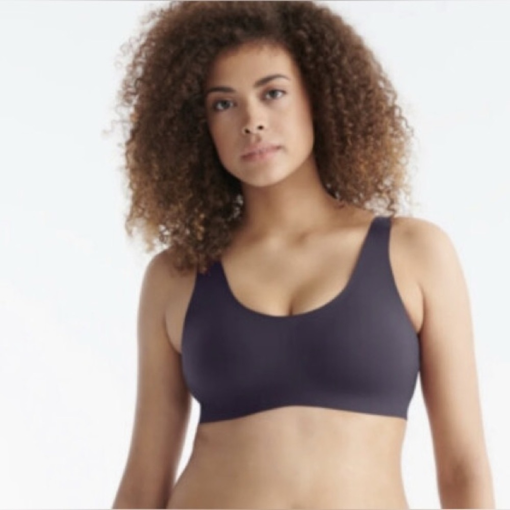 Knix Luxelift Pullover Bra- Navy Blue Wireless Everyday Comfort Bra-Size Medium+